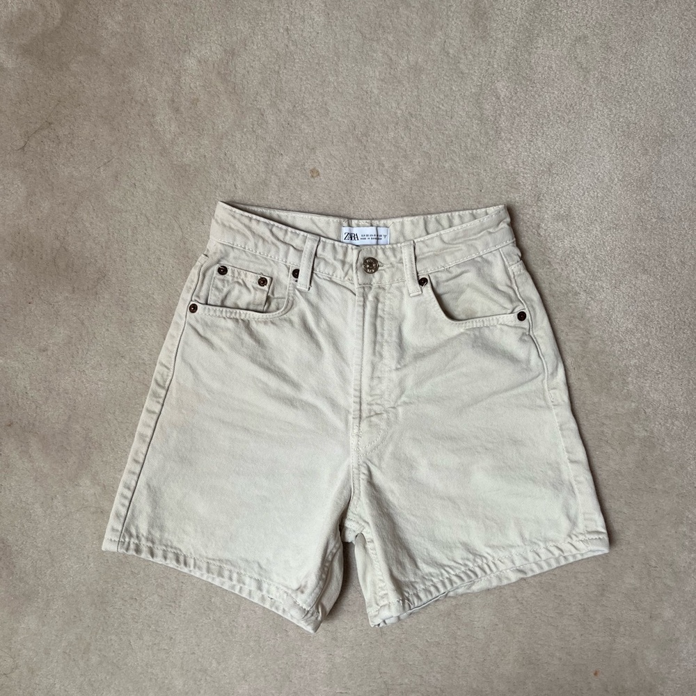 Zara high waisted mom jean shorts
